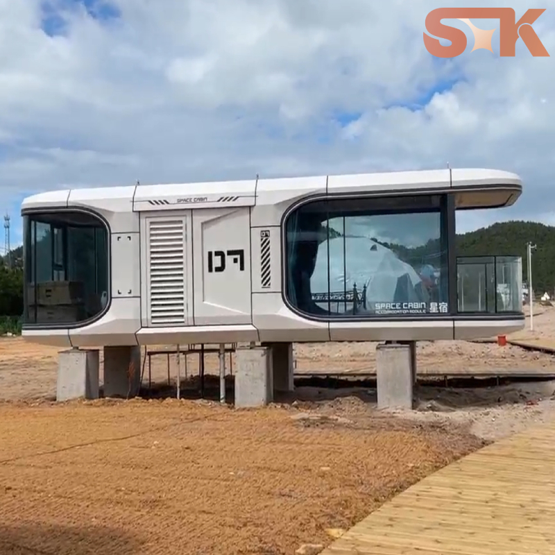 Capsule house D7